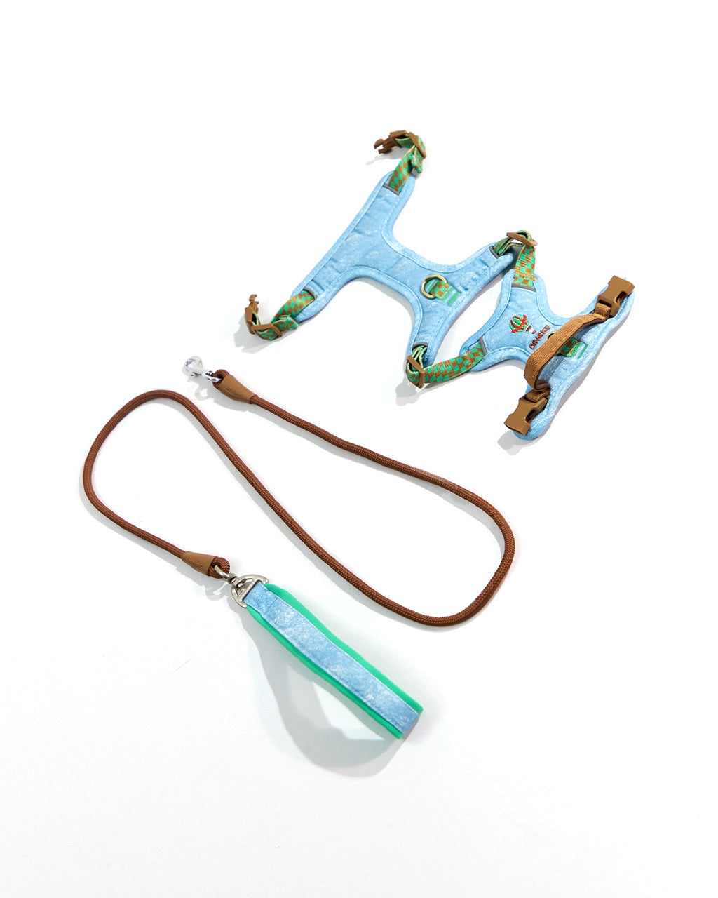 Light blue embroidered denim dog harness and leash set